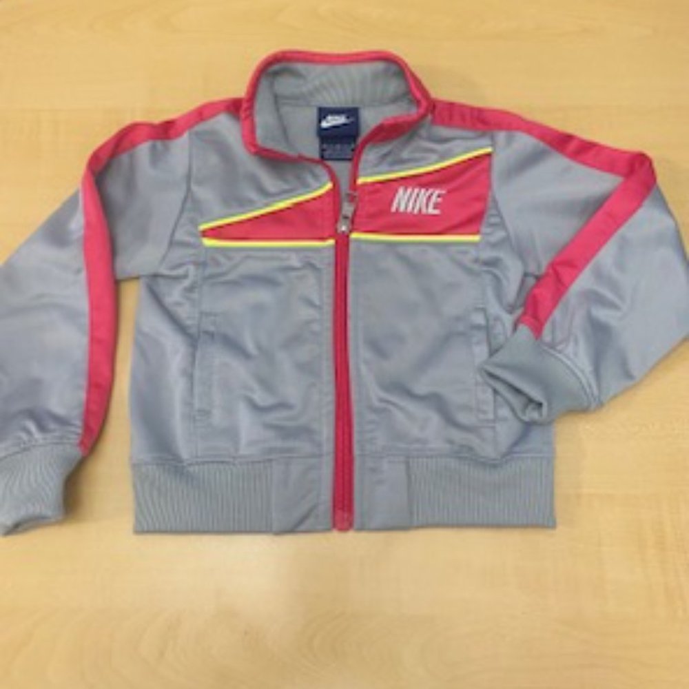 NIKE Child size 2T zippered Jacket - So Cute